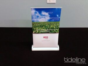 portable-table-top-display-banner-stands-high-quality-custom-exhibit-marketing-trade-show-displays