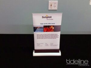 portable-table-top-display-banner-stands-eye-catching-custom-graphics